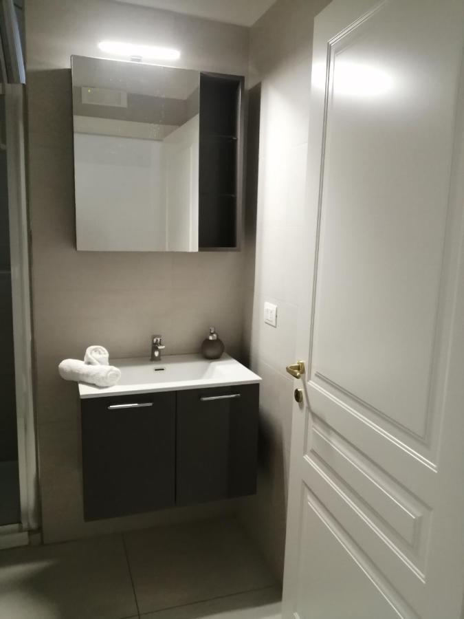 Casa Vacanza -Trani Centro Екстериор снимка
